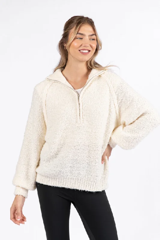 Signature Move Cream Fuzzy Quarter Zip Pullover