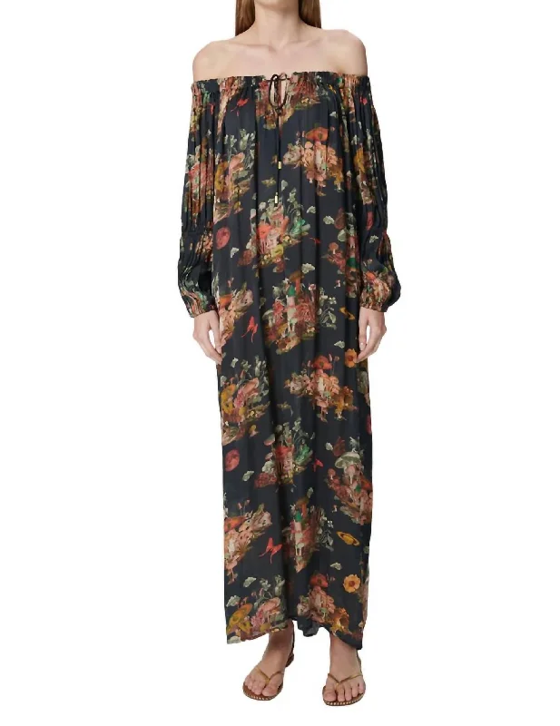 Vanilla Maxi Dress In Magic Mushroom Black